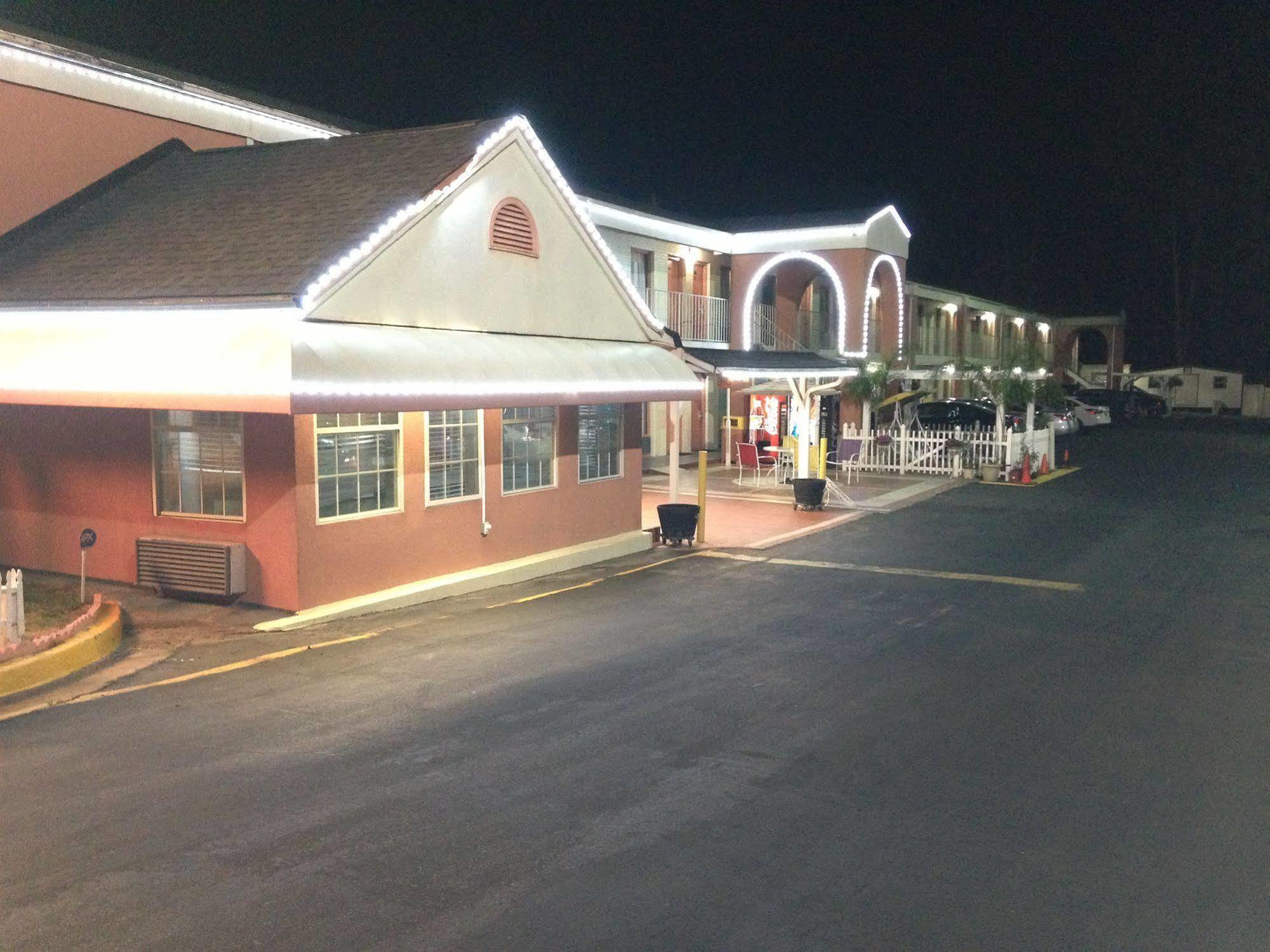 Scottish Inn Augusta Exterior foto